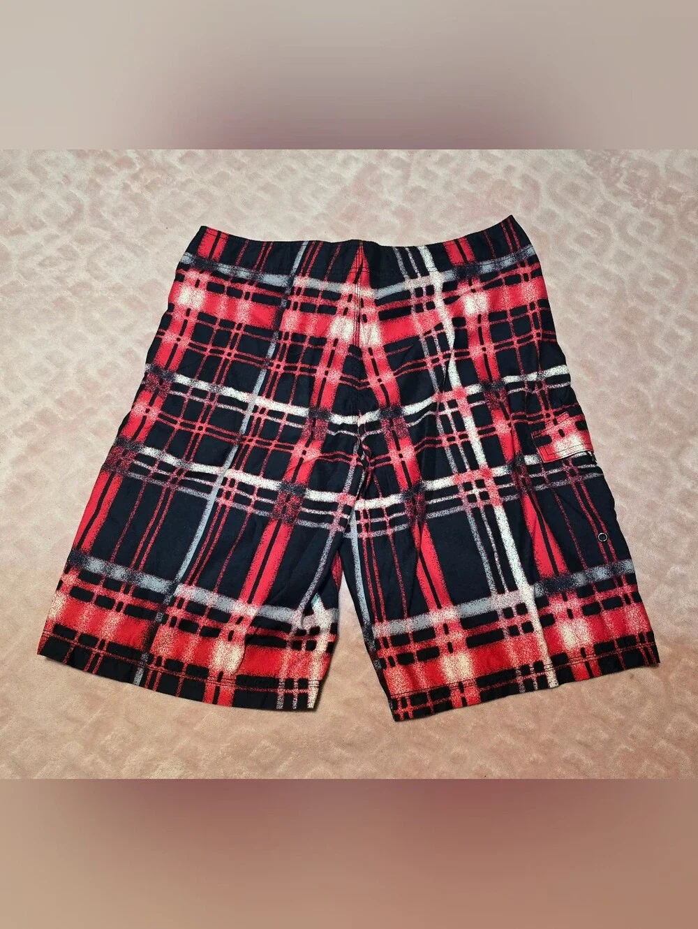 Hurley Plaid Board Shorts Mens Size 32 Red Black & White Y2K Style Trunks